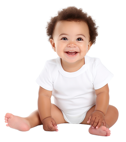 Bebê saudável brincando, resultado de acompanhamento pediátrico contínuo